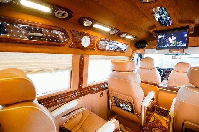 Luxury Limousine D’ Car from Hanoi to Sapa Downtown or Return Sapa - Hanoi